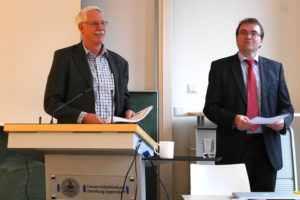 Hans-Detlev Kunz, Geschäftsführer des Deutschen Psoriasis Bundes, gemeinsam mit Prof. Matthias Augustin